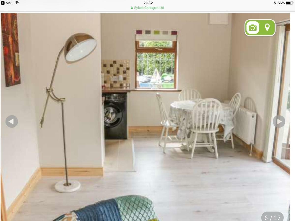 Reek View - Two Bedroom cottage Westport Buitenkant foto